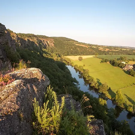 Bed & Breakfast L'ancien Pressoir 3*